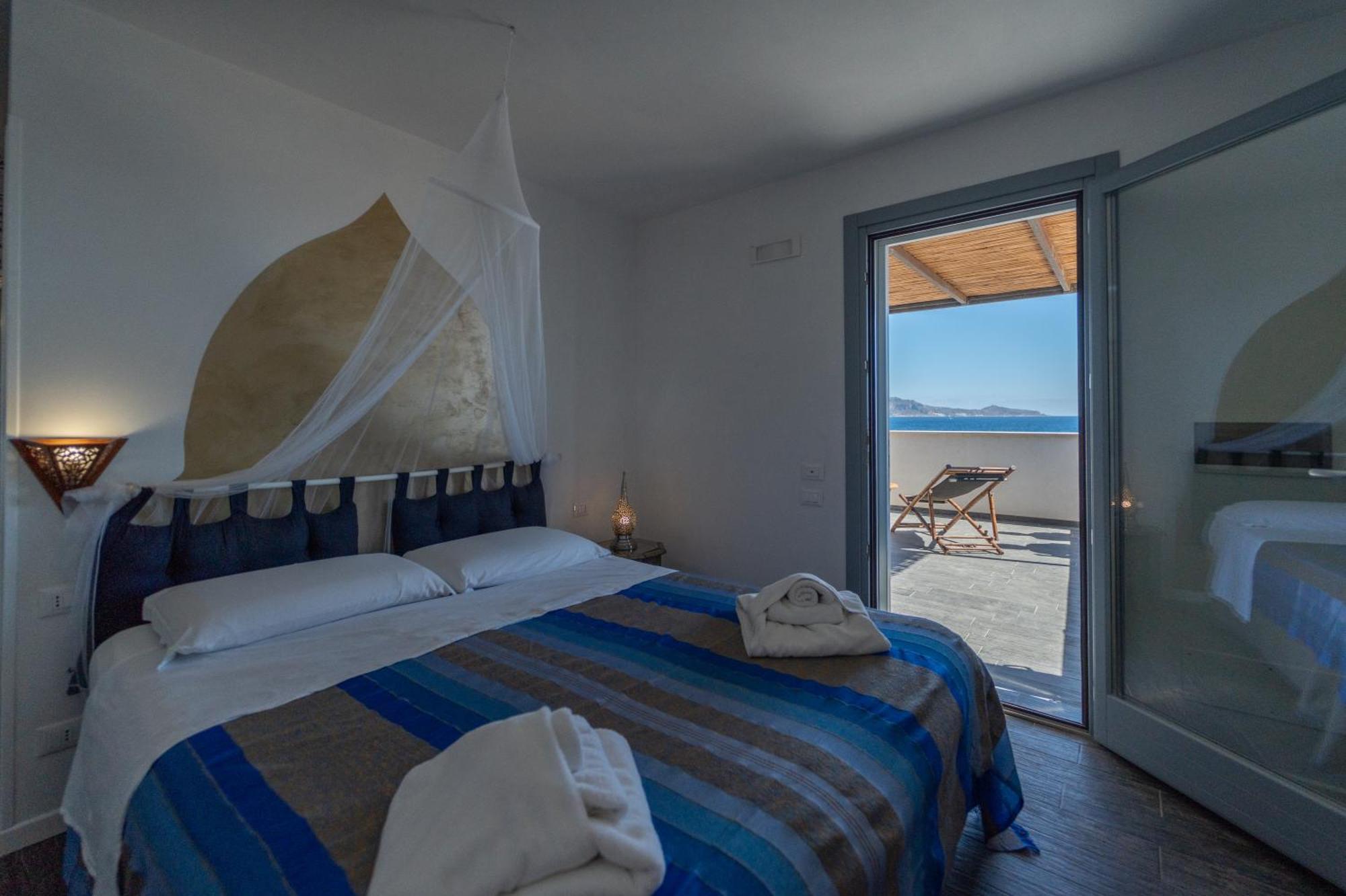 Ajamola Hotel Favignana Ngoại thất bức ảnh