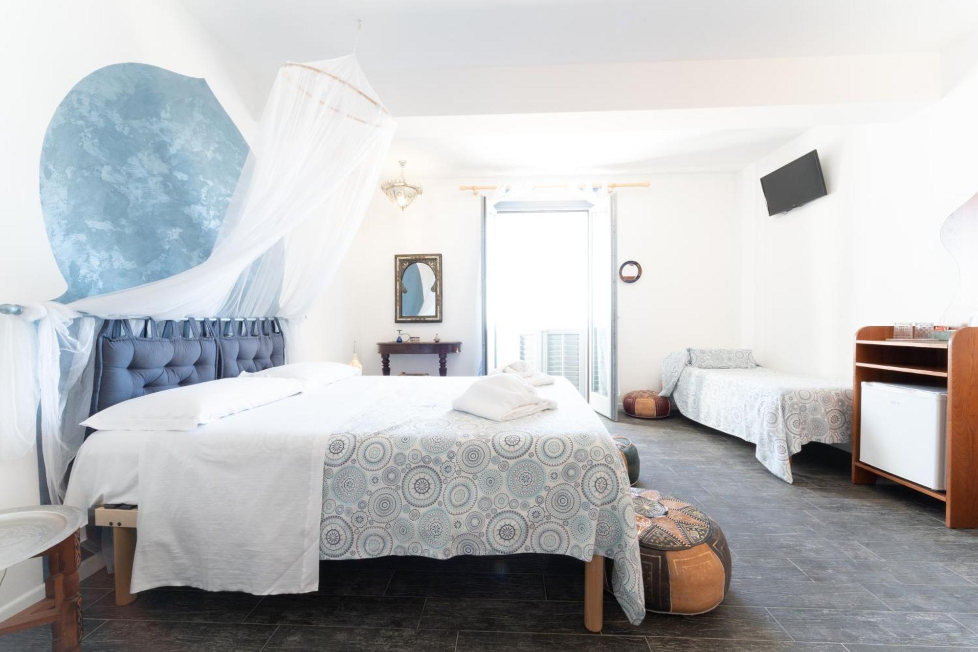 Ajamola Hotel Favignana Ngoại thất bức ảnh